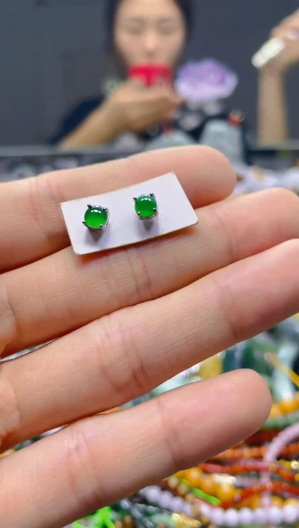 颈饰未镶嵌翡翠/X/翡翠A货，一件也是批发价