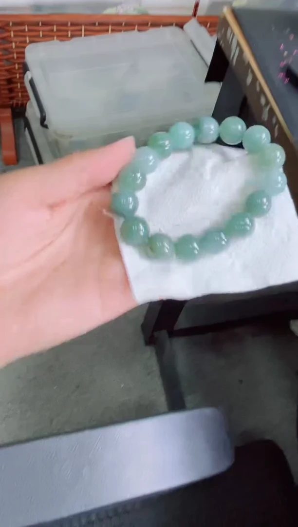 定制翡翠未镶嵌珠串