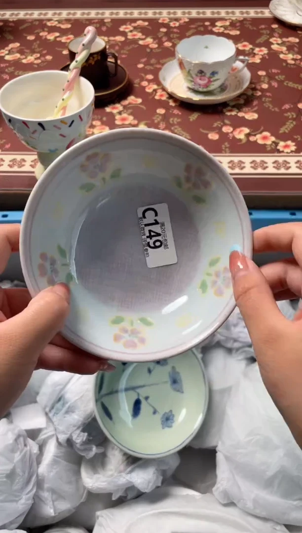 瓷片梅*瓷器瓷器C149