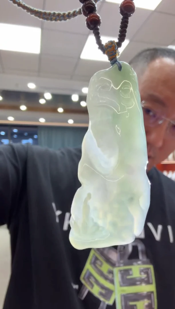 未镶嵌挂件翡翠A货翡翠孤品国雕谢林工