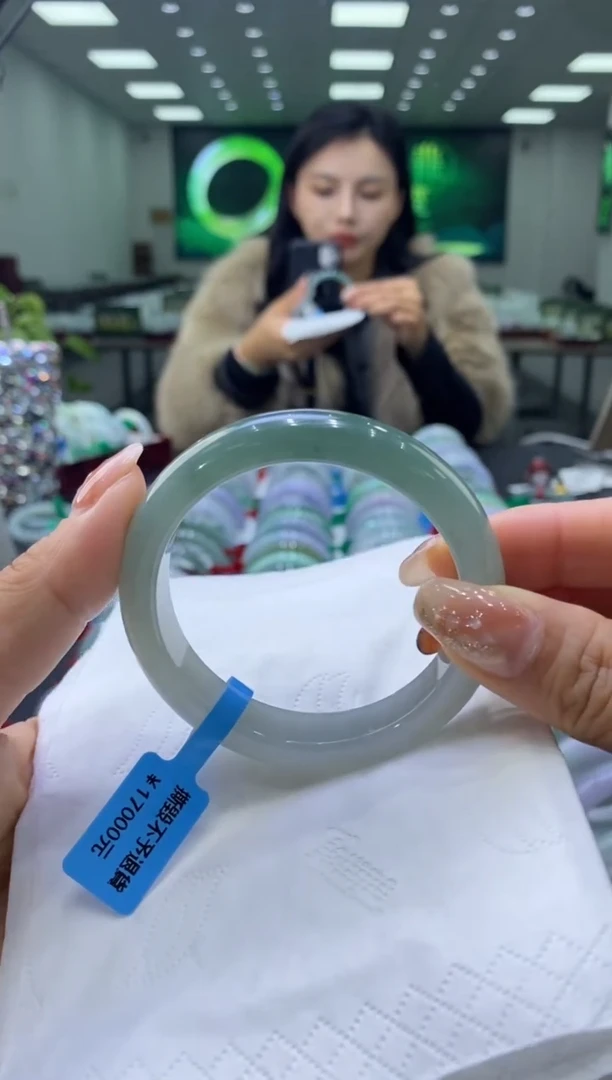 未镶嵌手镯翡翠00003181