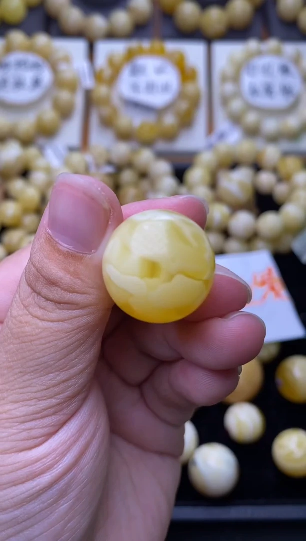 裸石琥珀未镶嵌大小姐珠宝严选157