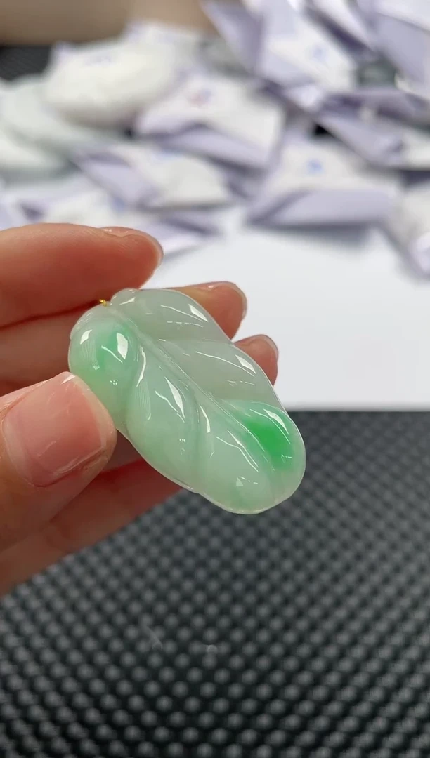 颈饰未镶嵌翡翠基地发货H 3906 叶子