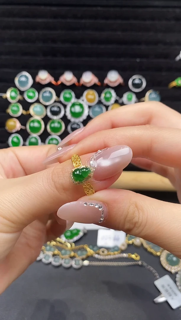 银S925镶嵌戒指翡翠11