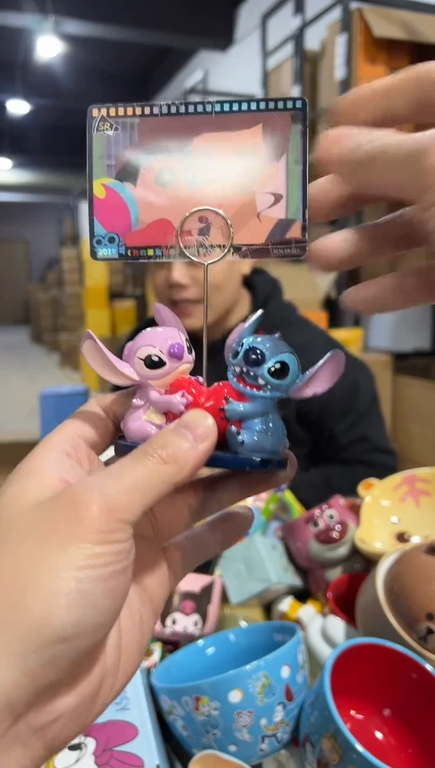 【闪购商品】杯原盒史迪仔安琪名片夹