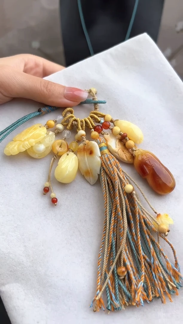 未镶嵌蜜蜡裸石104201202-车挂