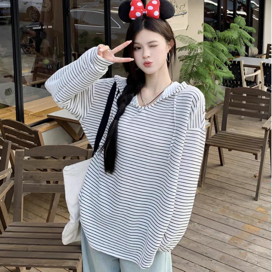 慵懒风黑白条纹长袖连帽卫衣女春季2025新款中长款宽松休闲上衣潮