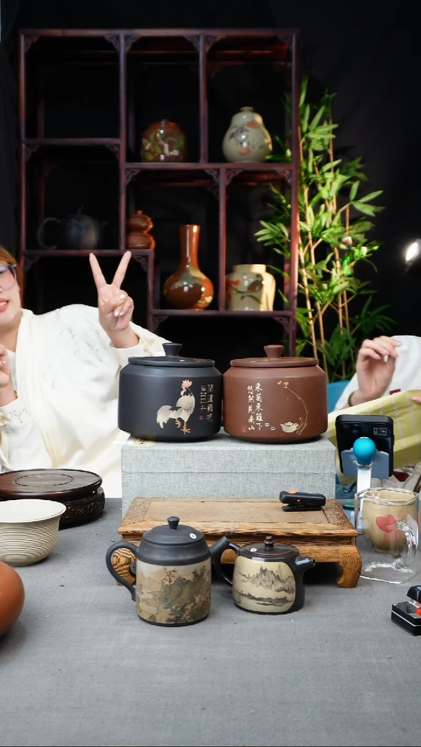 壶微瑕黄倩建水紫陶249
