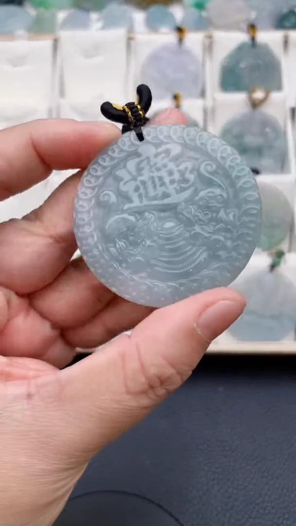 颈饰未镶嵌翡翠天然缅甸翡翠A货59