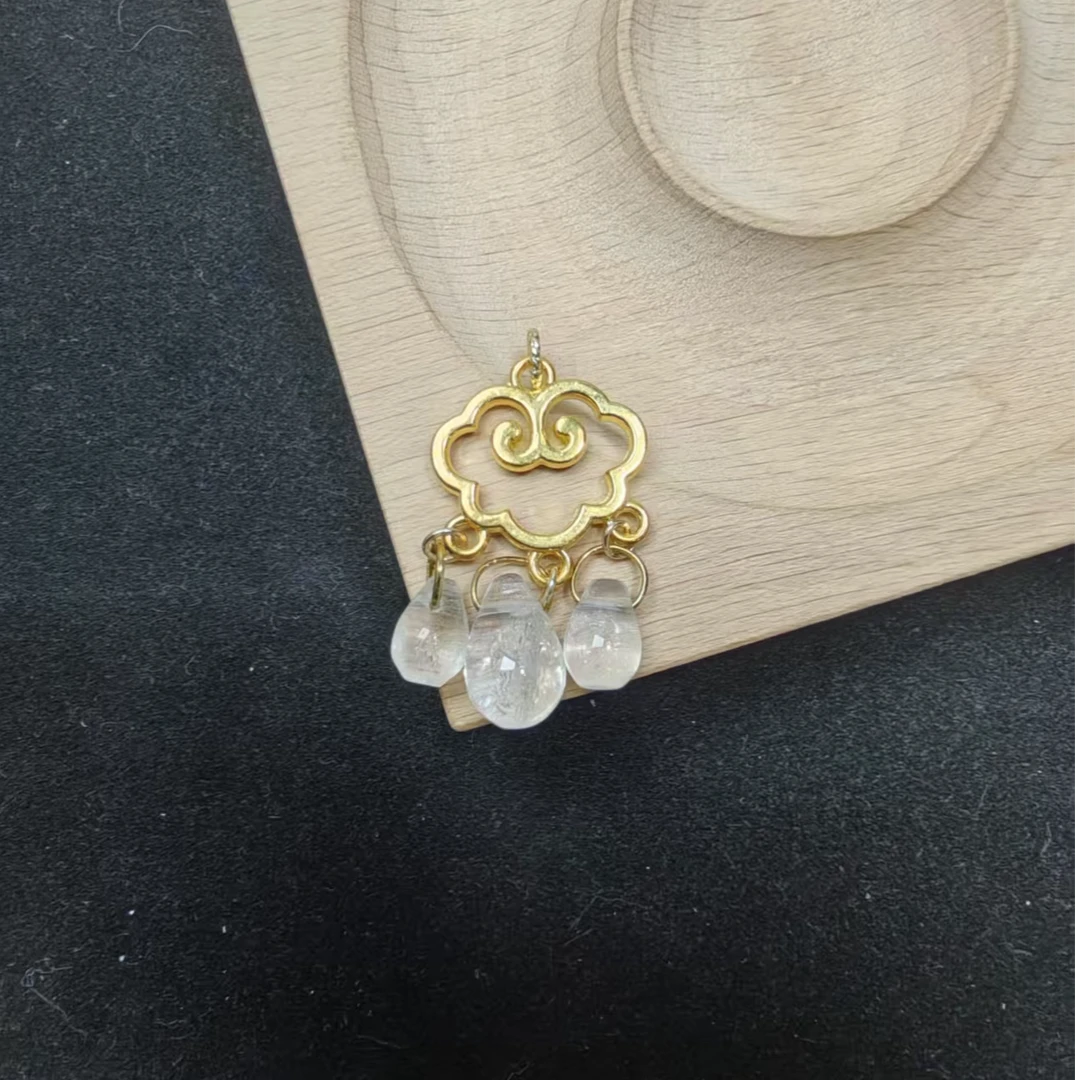 白水晶如意吊坠  KT24120642