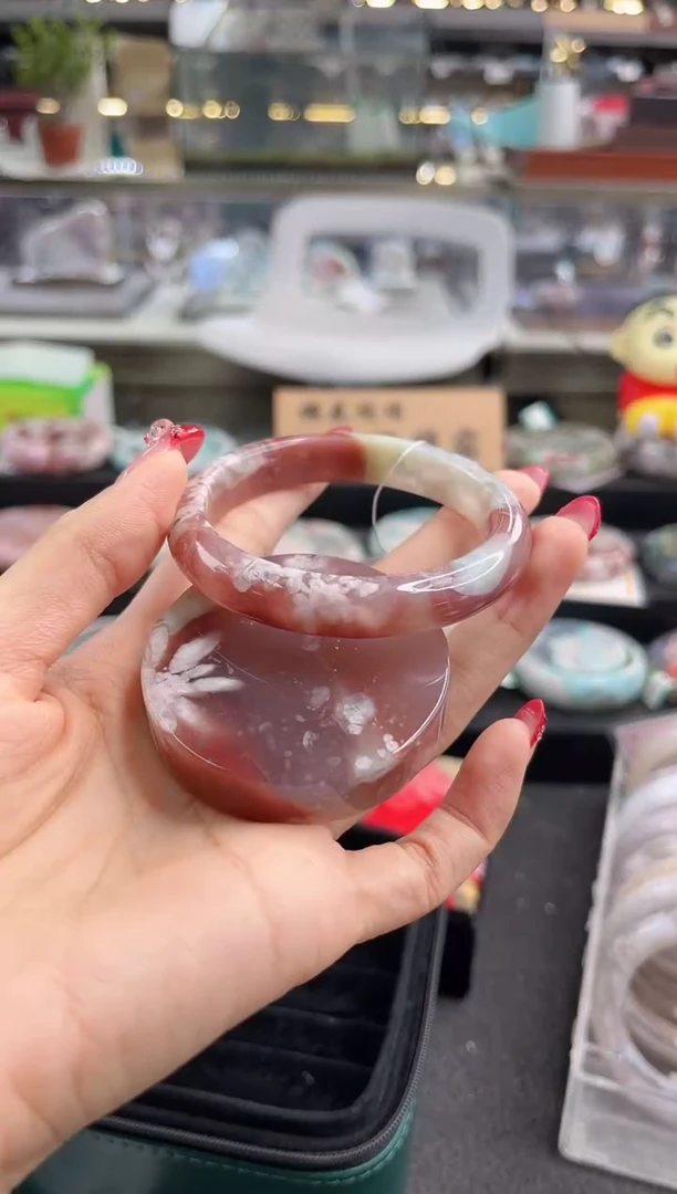 未镶嵌手镯石英质玉54圈口（赠品镯心）