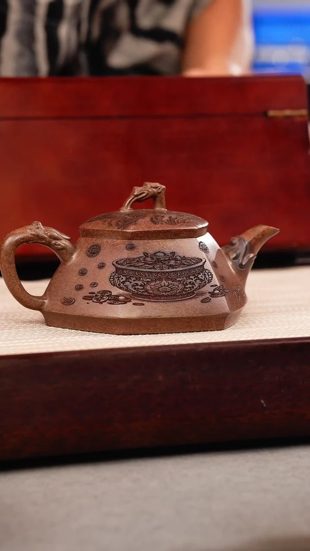 茶壶紫砂云雾沉香泥 六方石瓢 麒麟