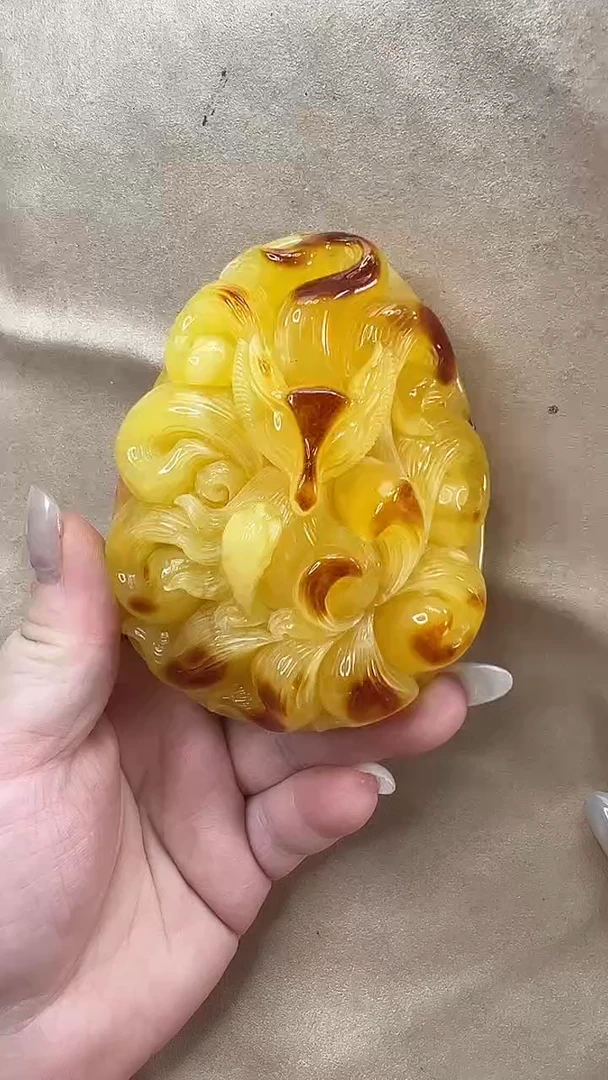 琥珀颈饰未镶嵌吊坠