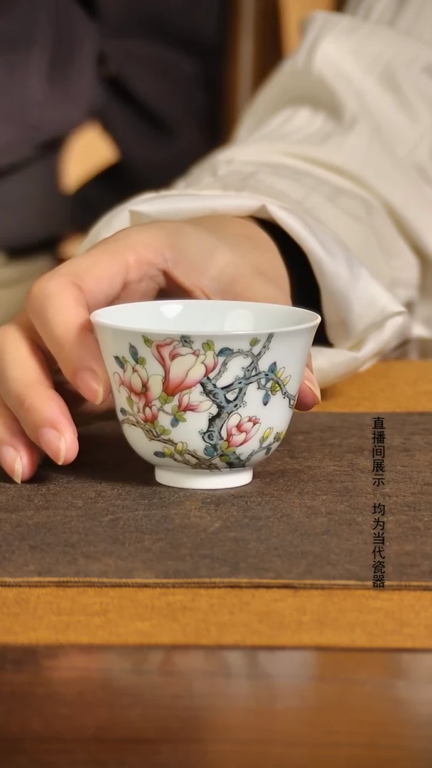 粉彩釉里红花神杯YJY