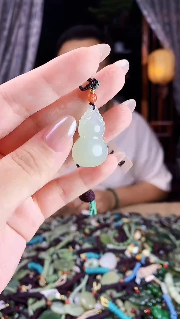 未镶嵌和田玉挂件多样性发货拍一发一