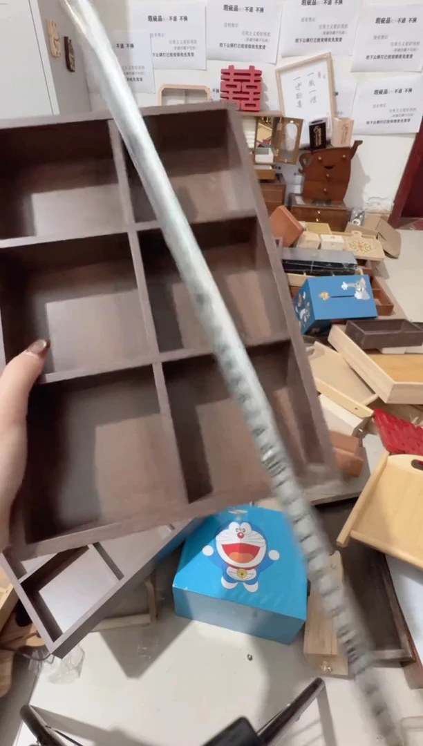 胡桃色六宫格微瑕拍下不退不换无售后