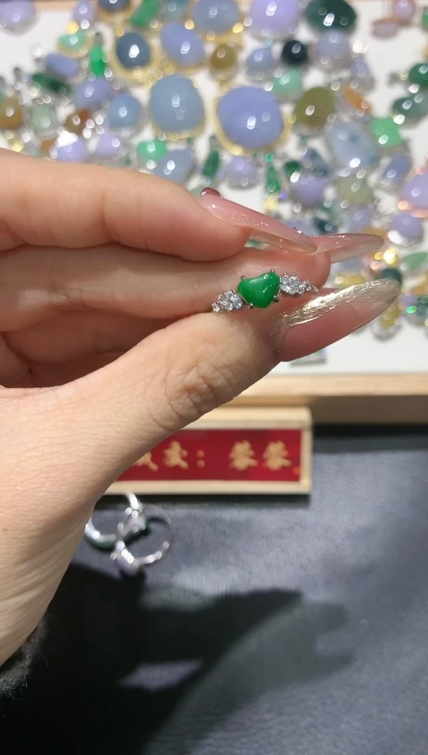 【闪购商品】翡翠吊坠(不含链)银S925镶嵌团购41