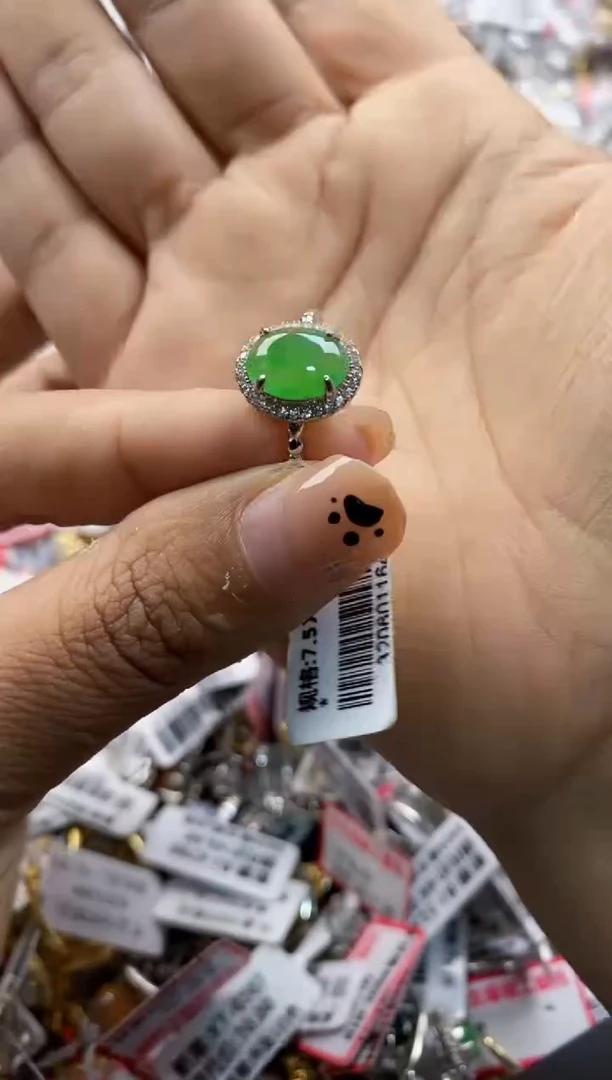 翡翠戒指银S925镶嵌66666   5