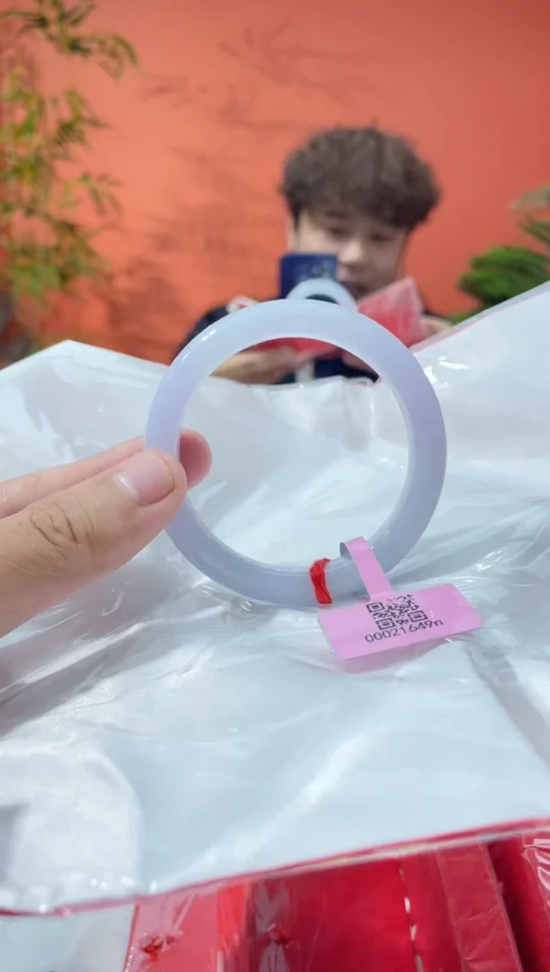 未镶嵌手镯翡翠8