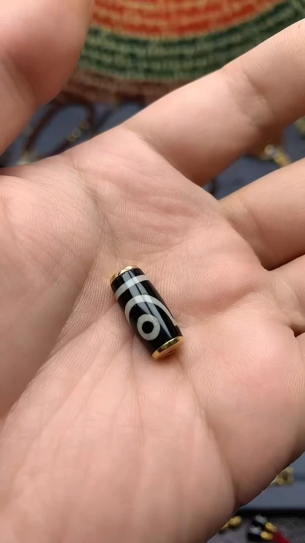 玛瑙/玉髓单珠18K金镶嵌25050110666