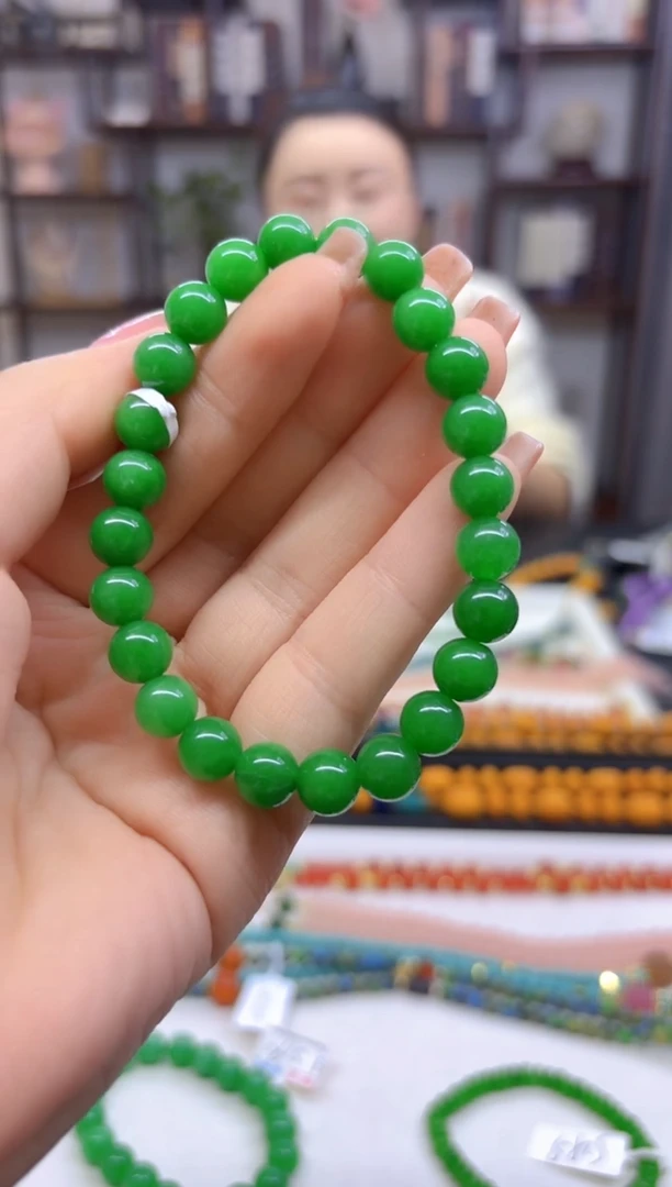 【闪购商品】翡翠手串未镶嵌素圈S547