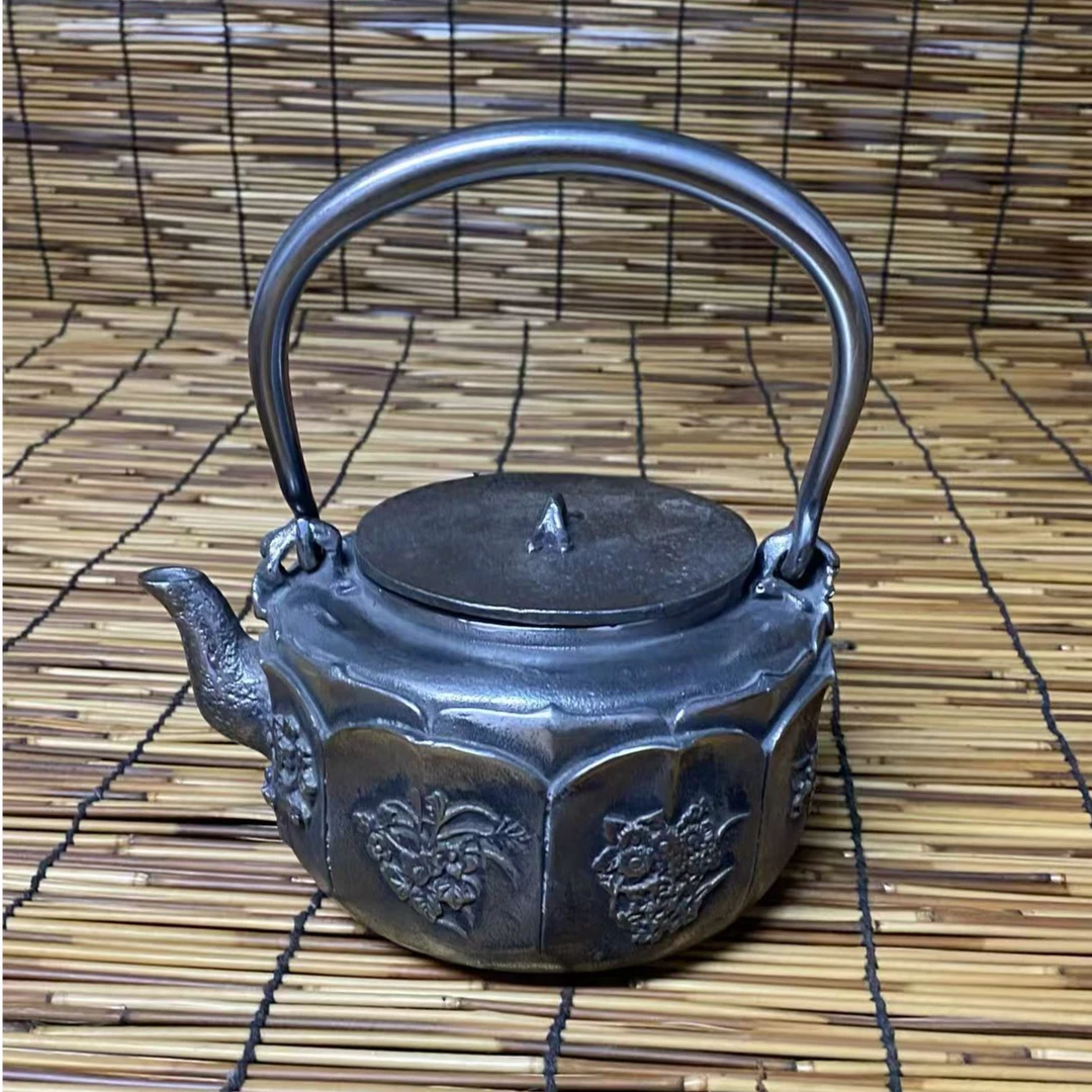 亮皮八方梅兰竹菊纯手工砂铁壶