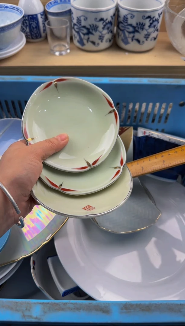 335默认微瑕，满20包邮。