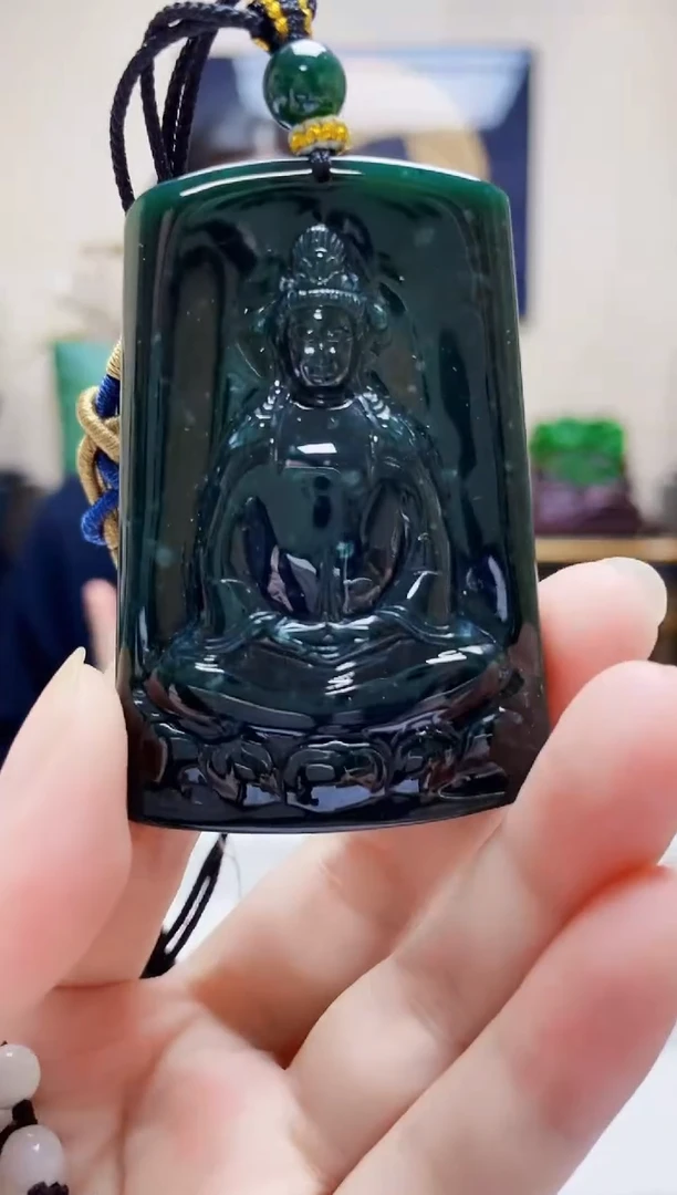 未镶嵌定制翡翠吊坠85