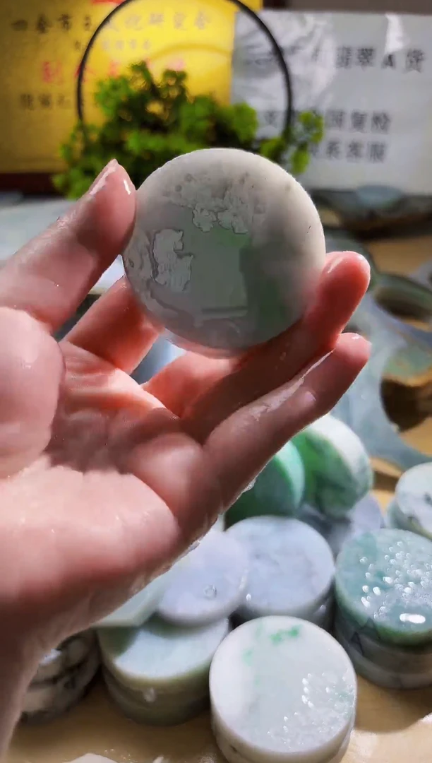 翡翠未镶嵌颈饰翡翠A货495