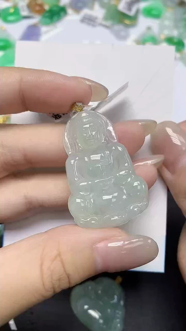 翡翠18K金镶嵌颈饰天然缅甸翡翠A货