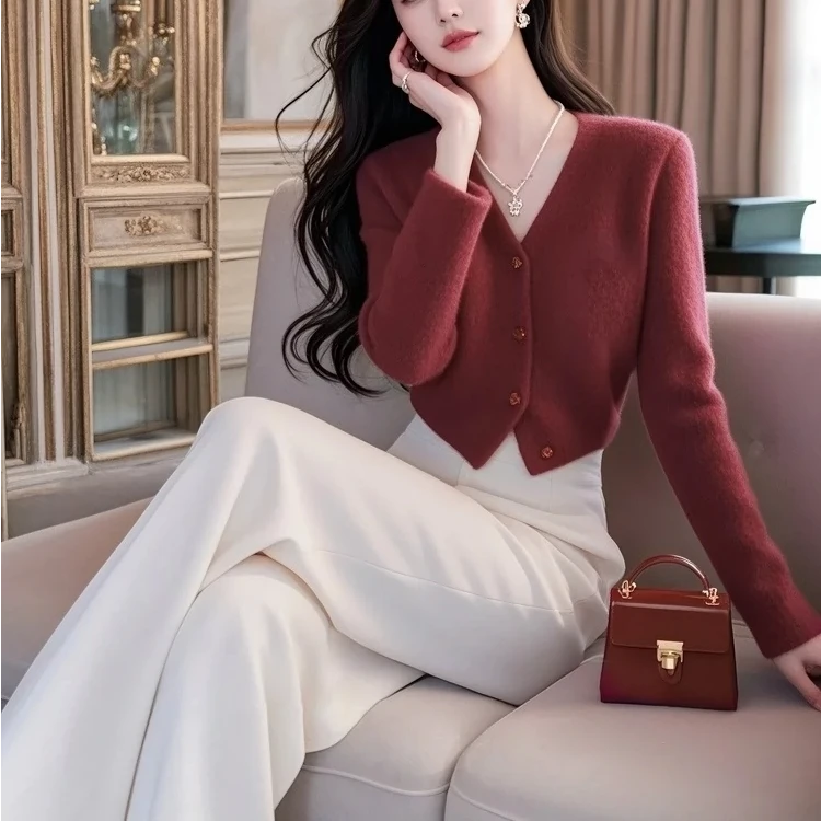 秋季套装女新款红色针织衫短款毛衣外套高级感高腰直筒裤子两件套