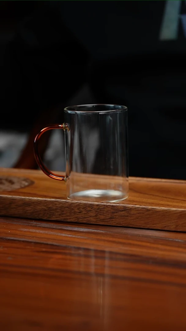 【闪购商品】个人绿茶杯唬迫色300毫升