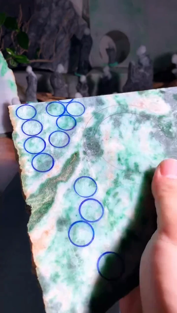 翡翠未镶嵌吊坠(不含链)G339