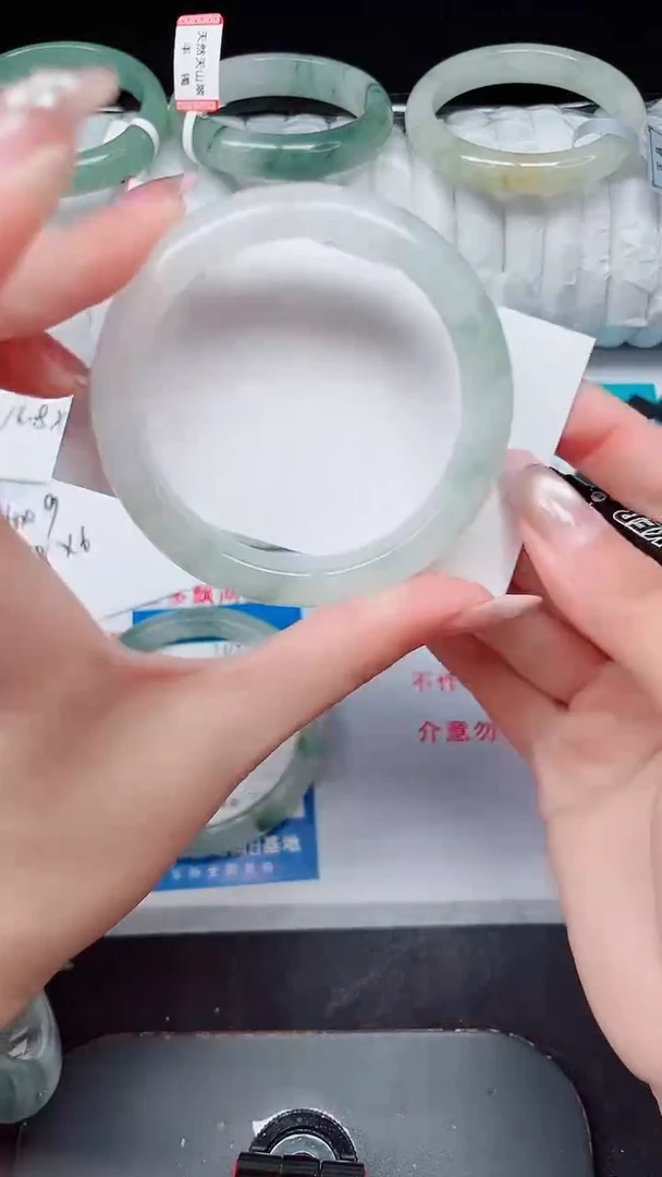 未镶嵌手镯石英质玉343-54/55