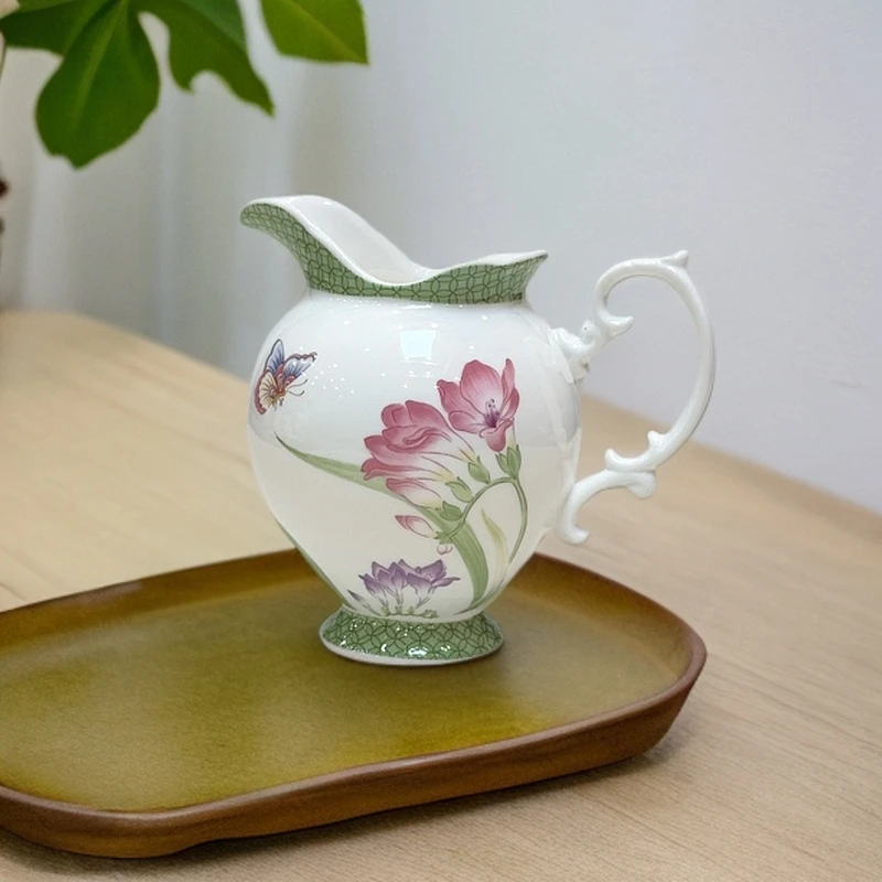 K31花语系列VANKEYABAO欧式骨瓷描金高足分奶杯4330