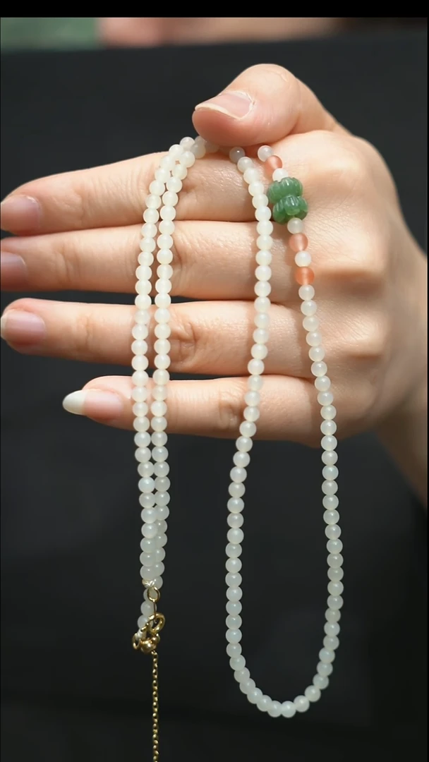 颈饰未镶嵌和田玉4mm