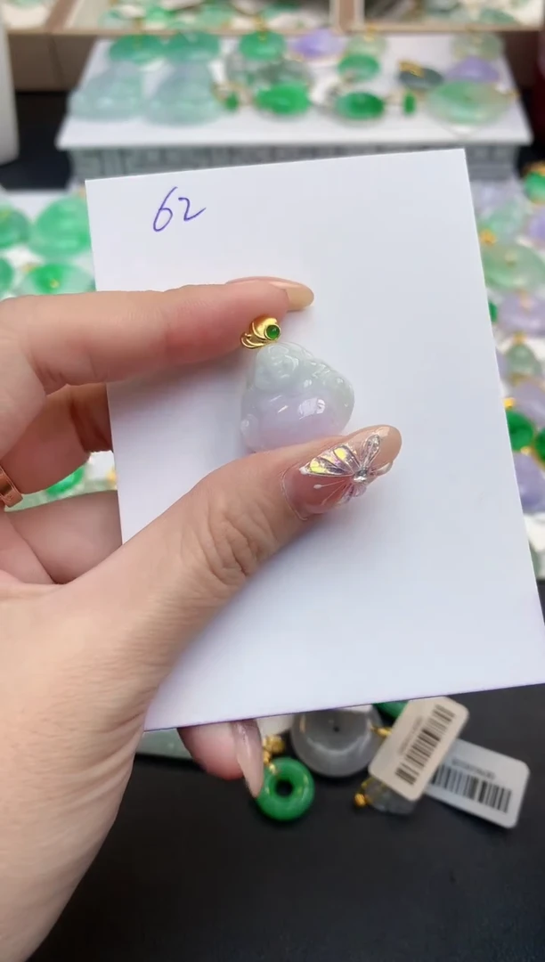 颈饰未镶嵌翡翠天然缅甸A货翡翠