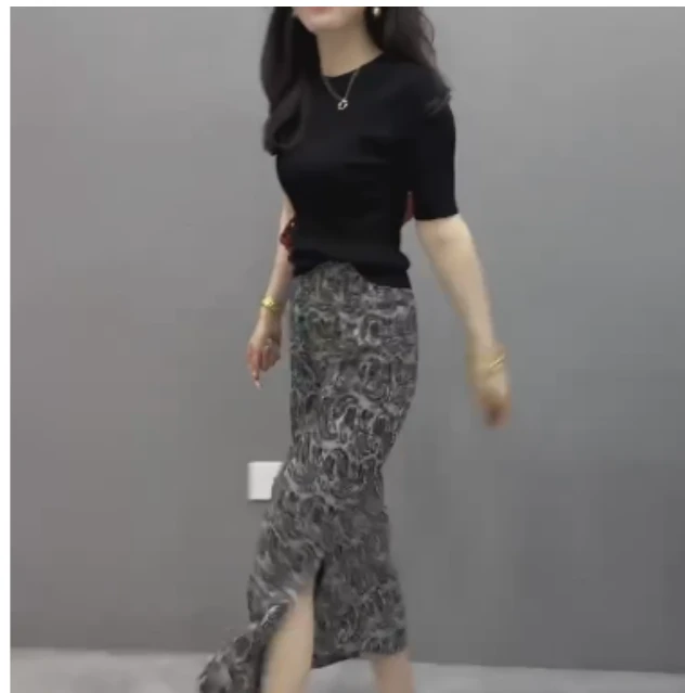 2025夏季时尚潮流百搭精品女装09CHU