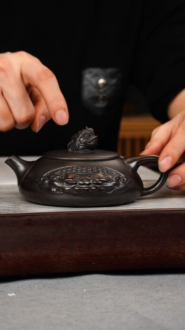 【闪购商品】紫砂茶壶古乌泥 金蟾纳瓢 招财进宝