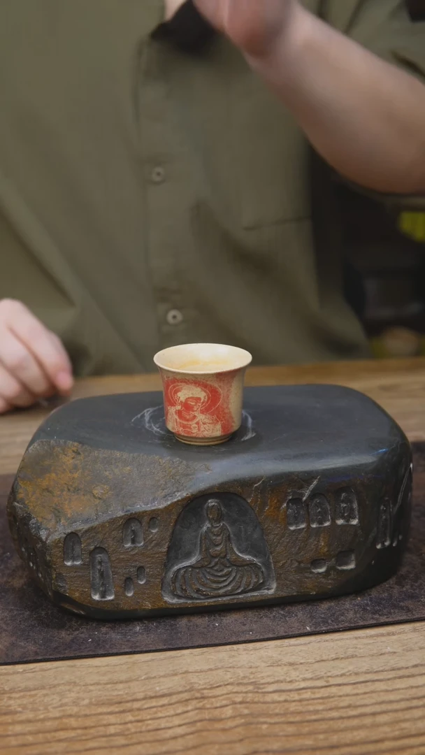 龙女礼佛图小小杯