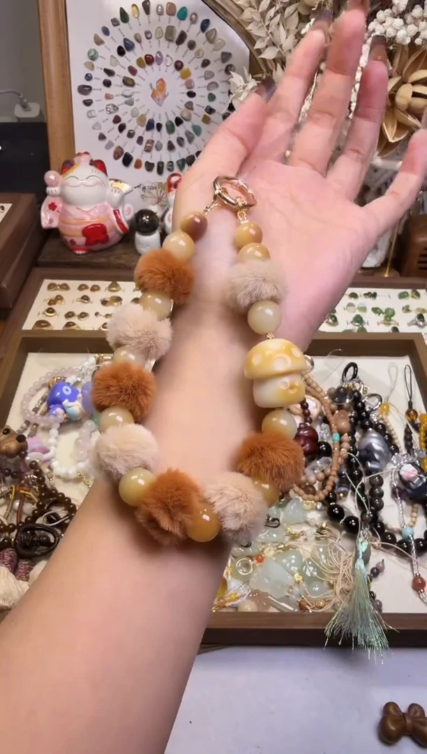 水晶摆件未镶嵌手机挂