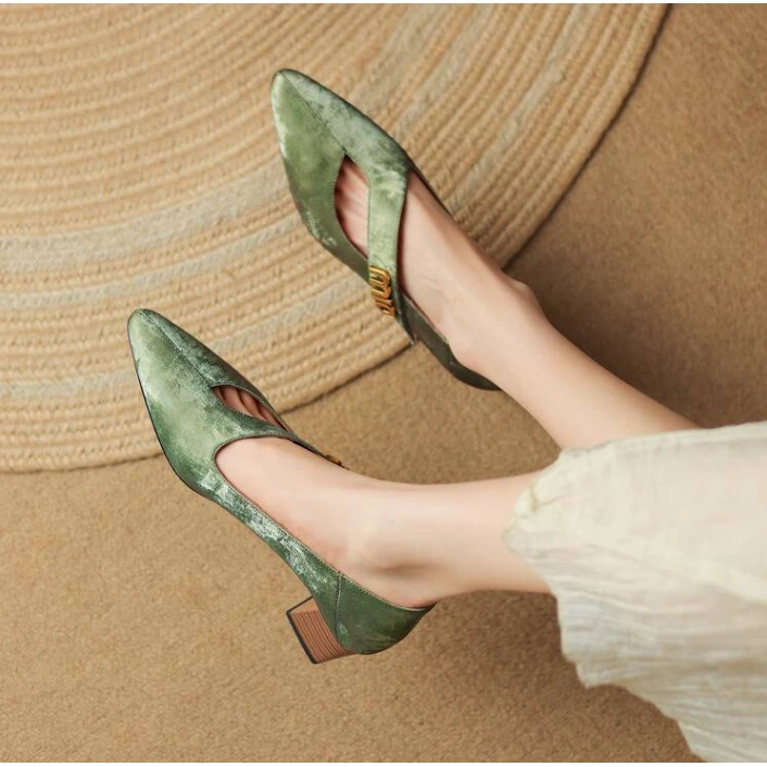 李大龙-牛皮4.5公分/新款尖头低跟浅口经典百搭国风单鞋2056