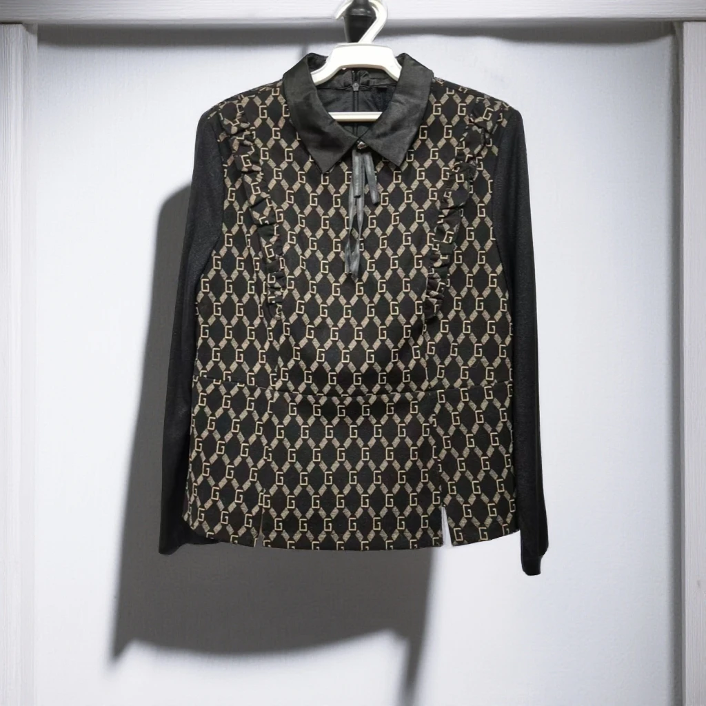 春秋新款翻领百搭字母印花上衣W564