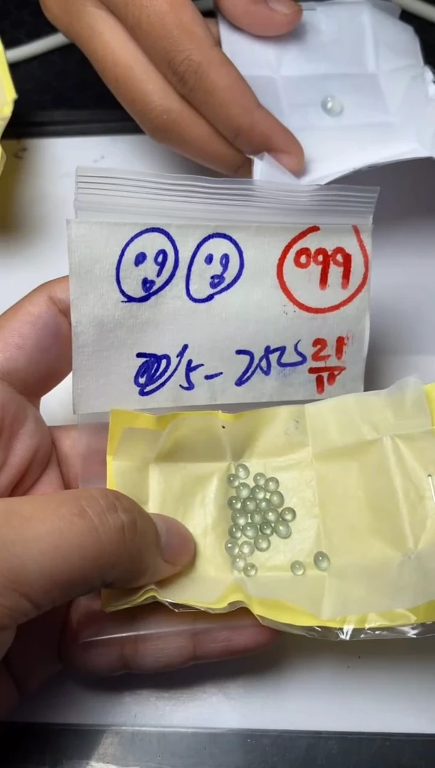 未镶嵌定制翡翠??缅甸天然翡翠A货99