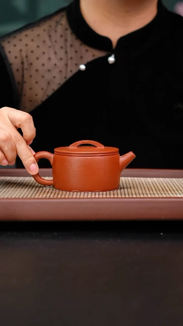 茶壶紫砂全手工黄龙山朱泥汉瓦190cc高应剑