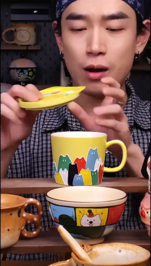 杯子景德镇可爱设计师款陶瓷（带盖马克杯）