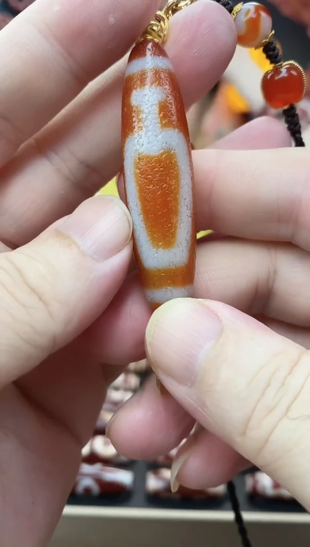 玛瑙/玉髓项链未镶嵌宝瓶吊坠