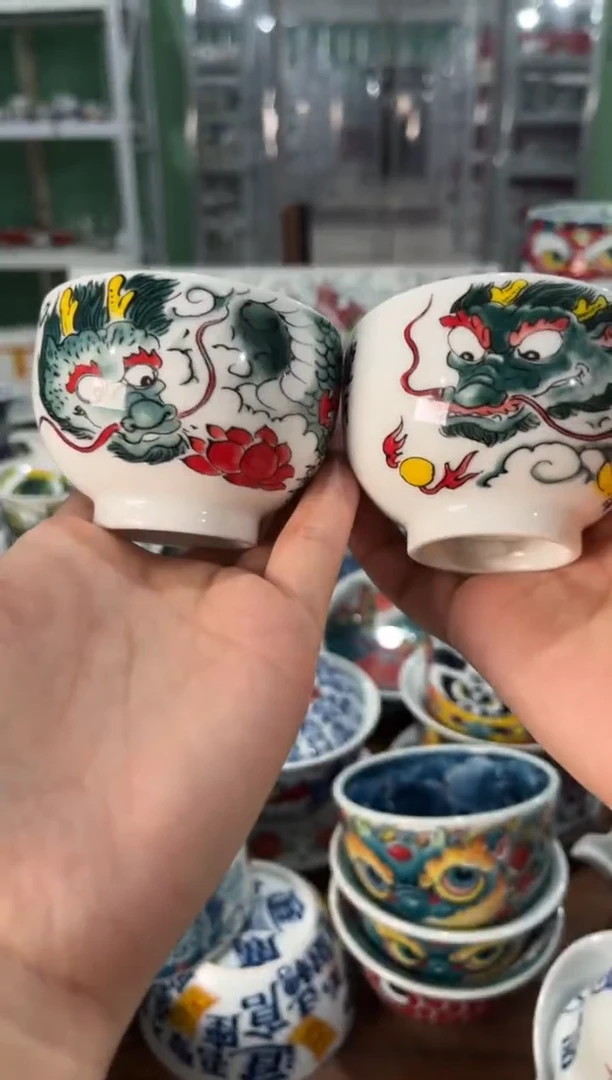昨明景德镇陶瓷：两个一组