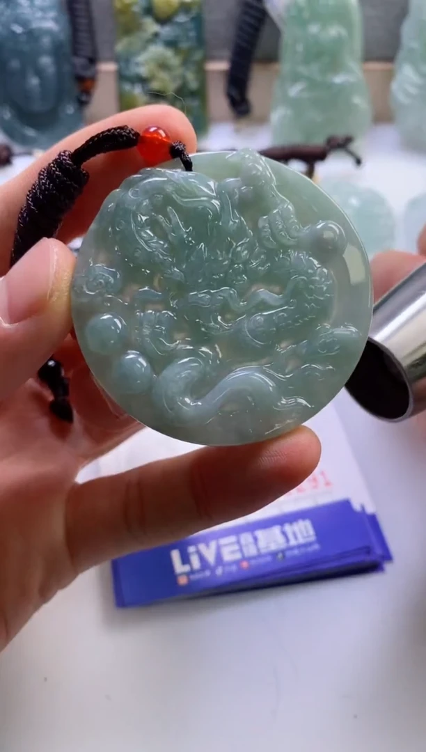 【闪购商品】翡翠挂件未镶嵌