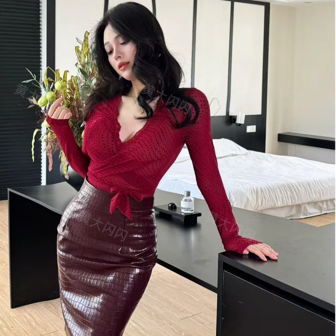 【新店请到黄大闪闪女装店1号】气质修身定制性感上衣SSQ6605